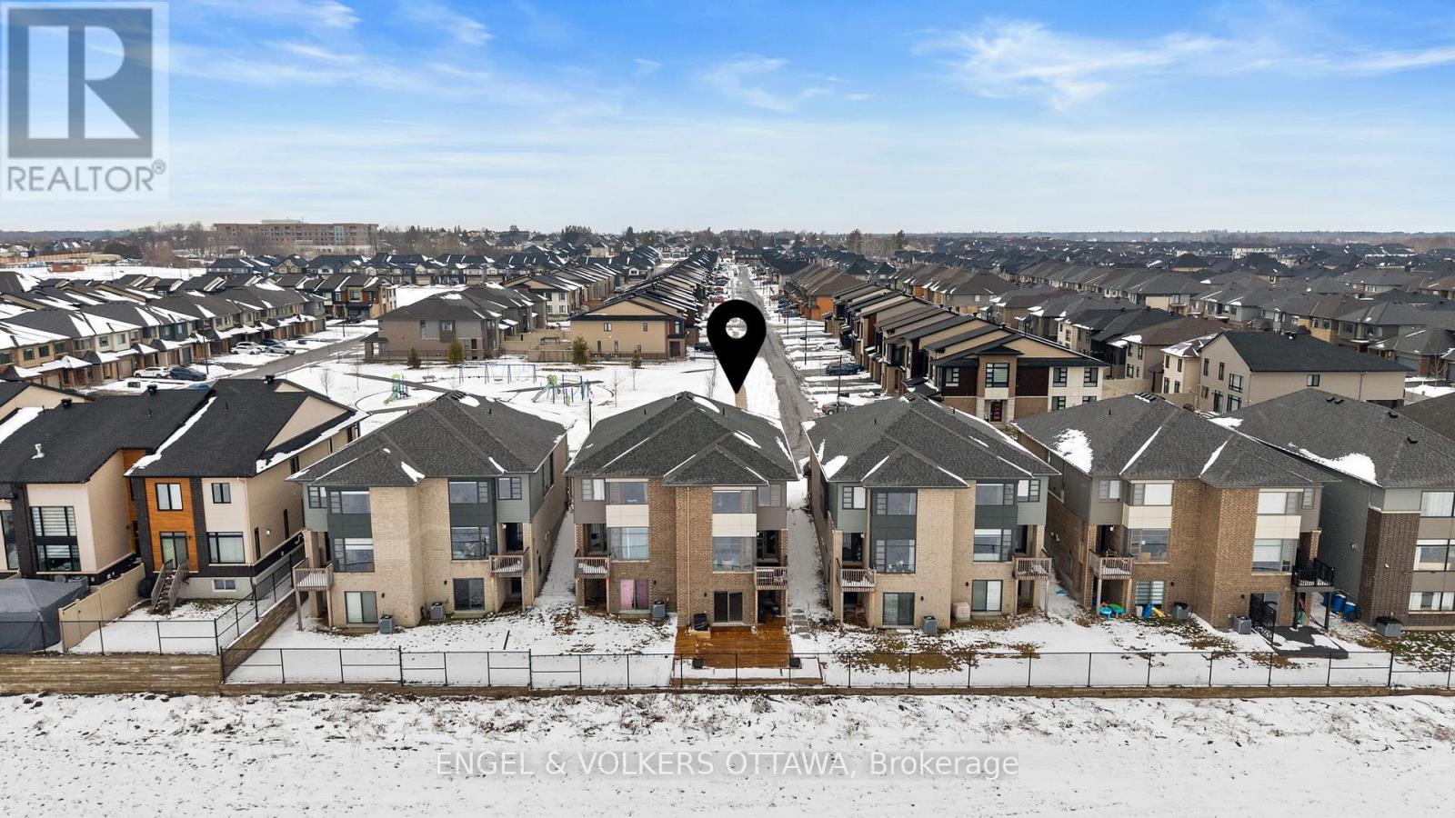 250 Shuttleworth Drive, Ottawa, Ontario  K1T 0T4 - Photo 35 - X12919826