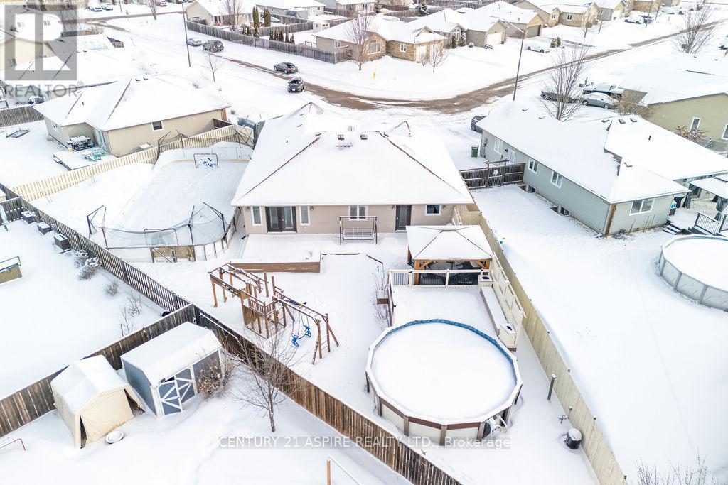 529 Turning Stone Crescent, Petawawa, Ontario K8H 0B3 - Photo 43 - X12919718