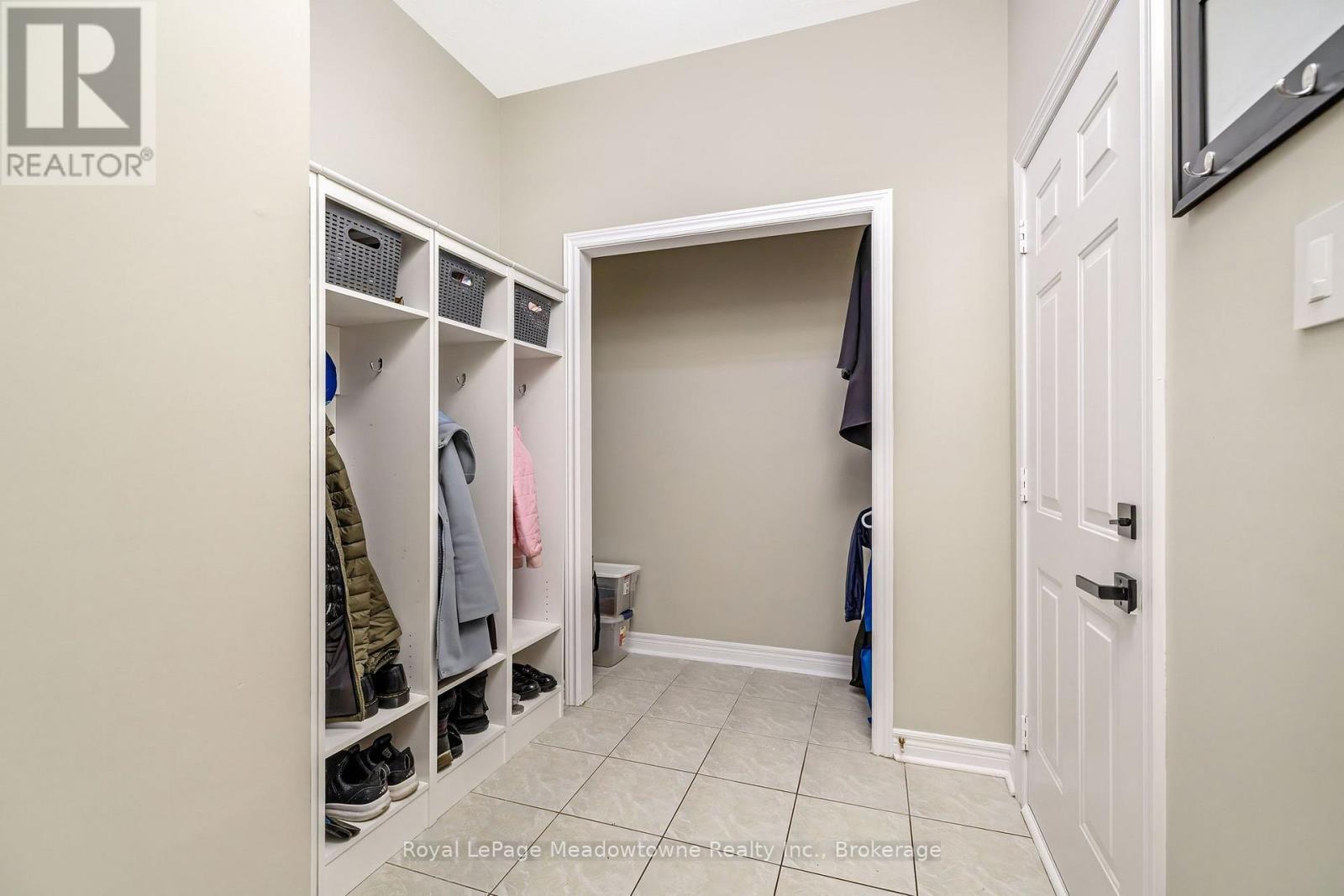 1075 Sprucedale Lane, Milton, Ontario  L9T 5P3 - Photo 17 - W12919860