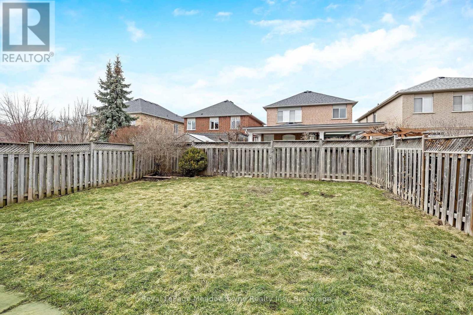 1075 Sprucedale Lane, Milton, Ontario  L9T 5P3 - Photo 39 - W12919860