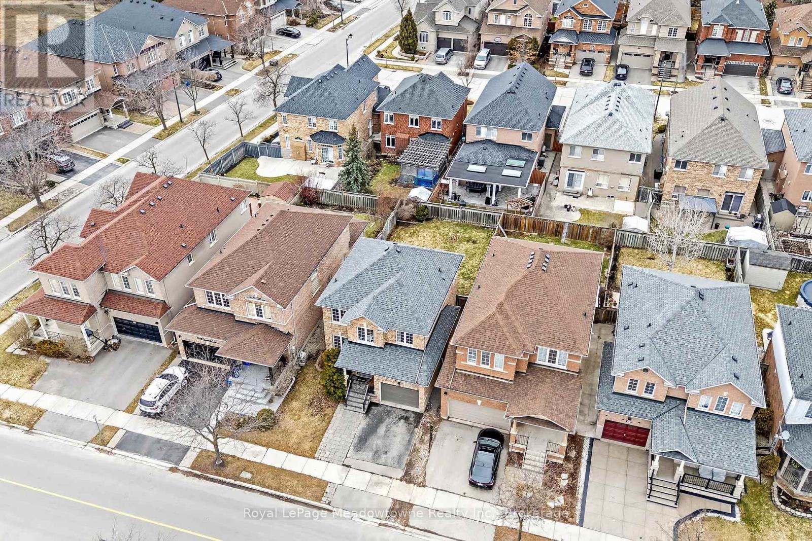 1075 Sprucedale Lane, Milton, Ontario  L9T 5P3 - Photo 42 - W12919860