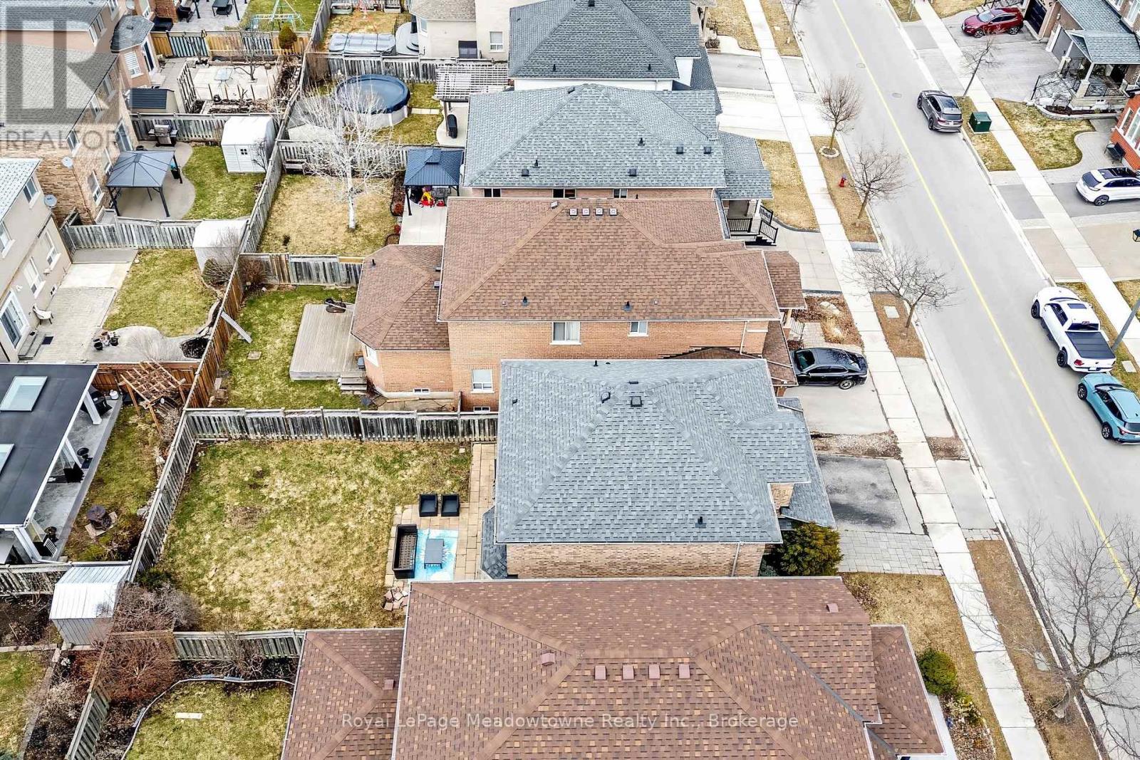 1075 Sprucedale Lane, Milton, Ontario  L9T 5P3 - Photo 46 - W12919860