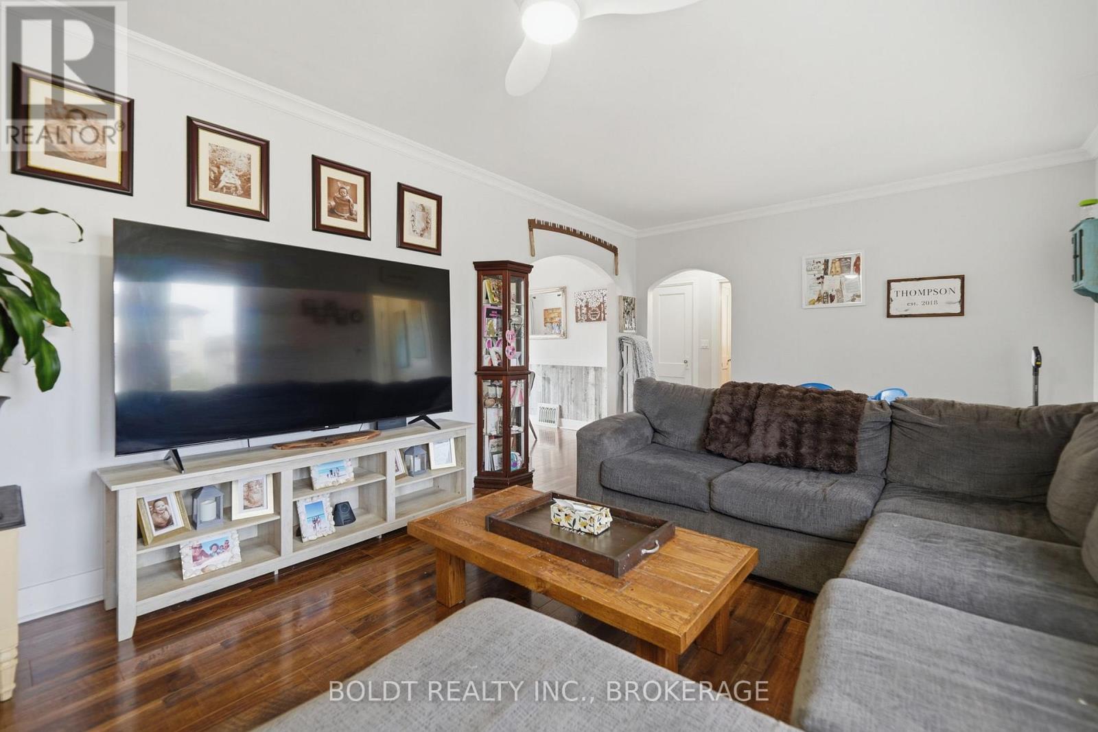 249 Mcalpine Avenue S, Welland, Ontario  L3B 1T8 - Photo 10 - X12919848