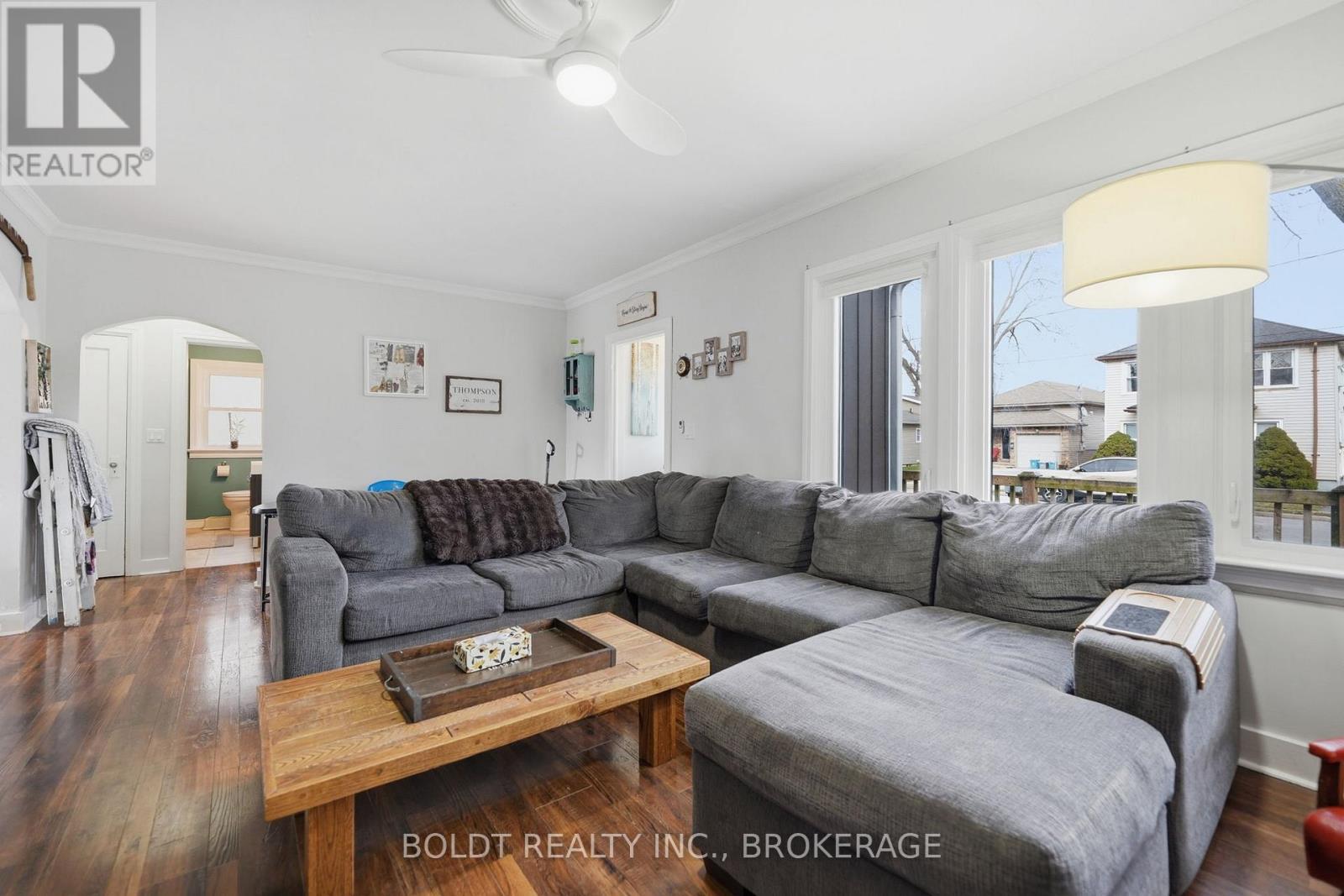 249 Mcalpine Avenue S, Welland, Ontario  L3B 1T8 - Photo 11 - X12919848