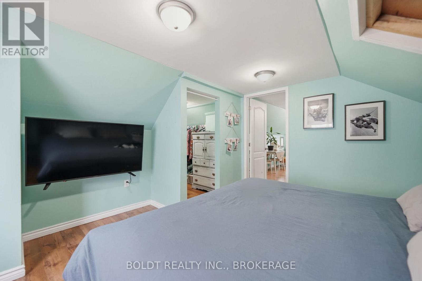 249 Mcalpine Avenue S, Welland, Ontario  L3B 1T8 - Photo 22 - X12919848