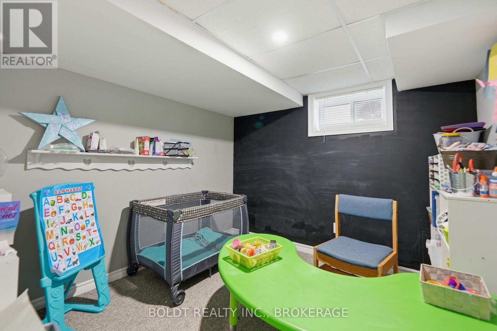 249 Mcalpine Avenue S, Welland, Ontario  L3B 1T8 - Photo 32 - X12919848