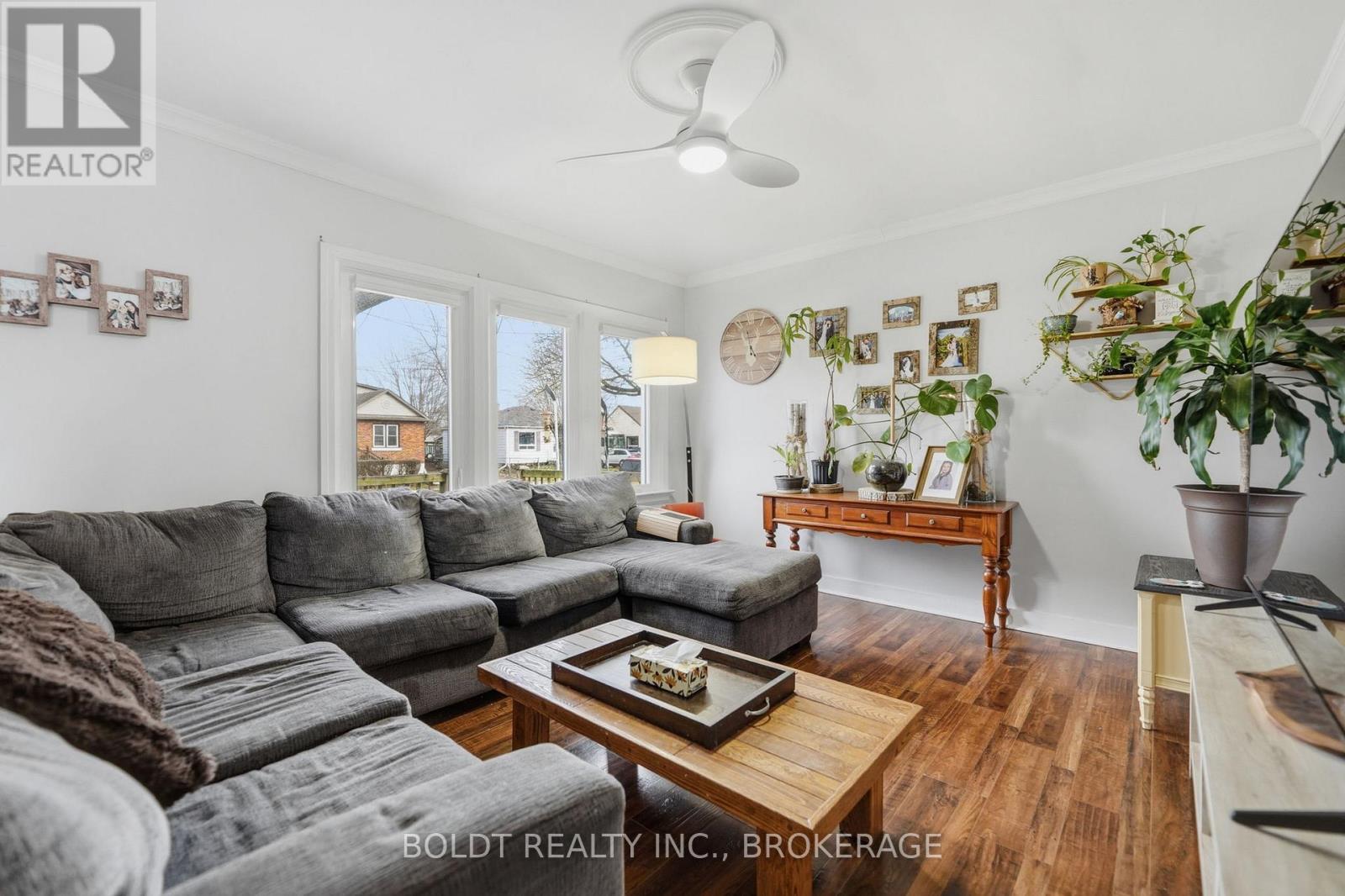 249 Mcalpine Avenue S, Welland, Ontario  L3B 1T8 - Photo 9 - X12919848