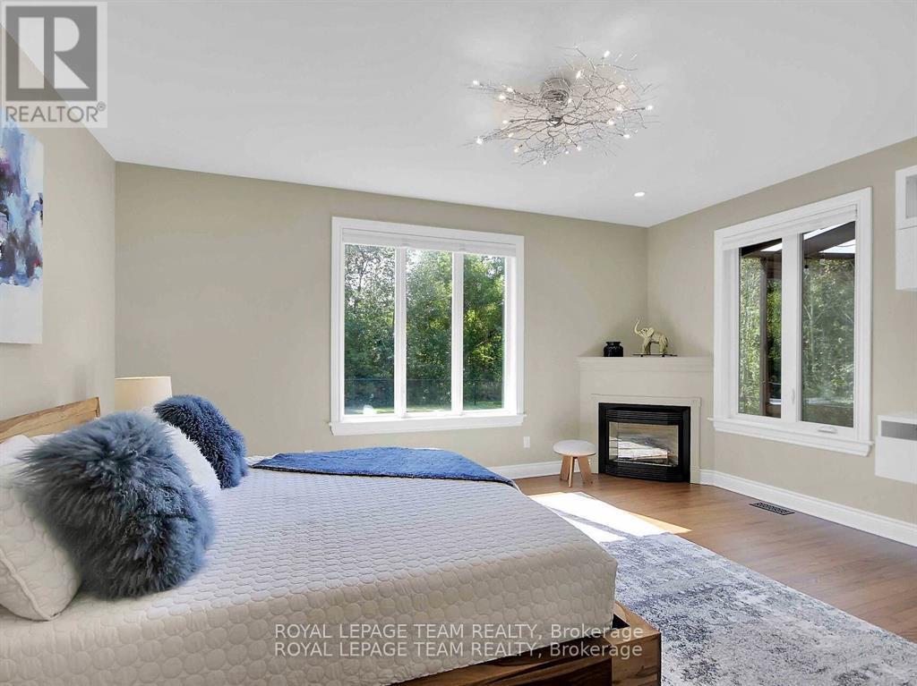 6196 Elkwood Drive, Ottawa, Ontario  K4P 1M9 - Photo 24 - X12919628