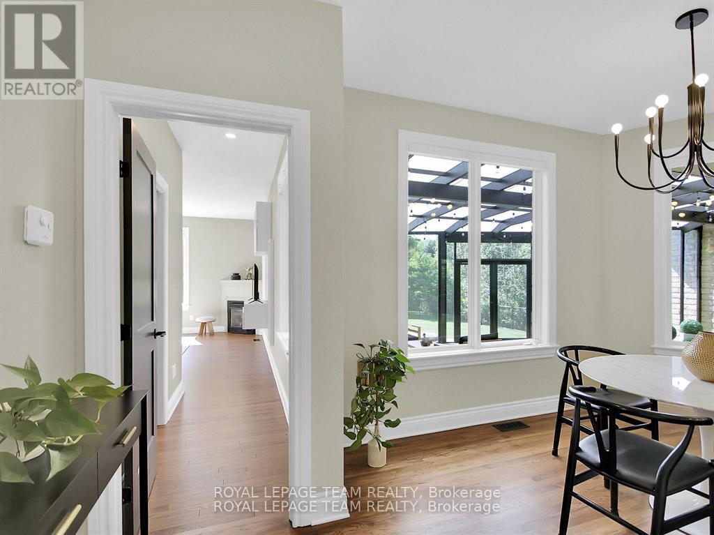 6196 Elkwood Drive, Ottawa, Ontario  K4P 1M9 - Photo 22 - X12919628