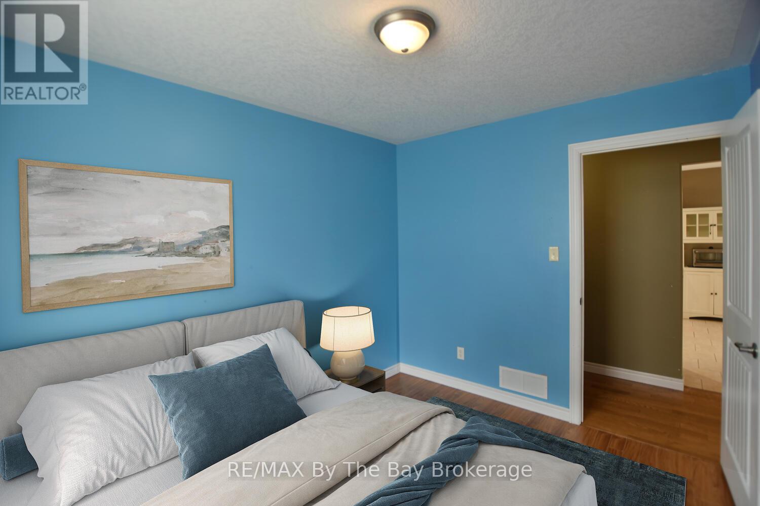 409 Robinson Road, Wasaga Beach, Ontario L9Z 2Z5 - Photo 27 - S12919798