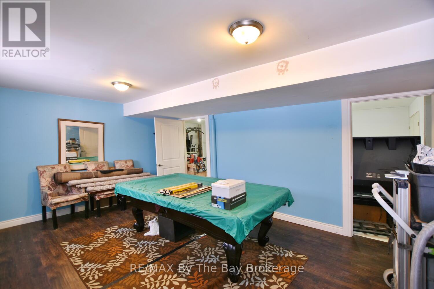 409 Robinson Road, Wasaga Beach, Ontario L9Z 2Z5 - Photo 39 - S12919798