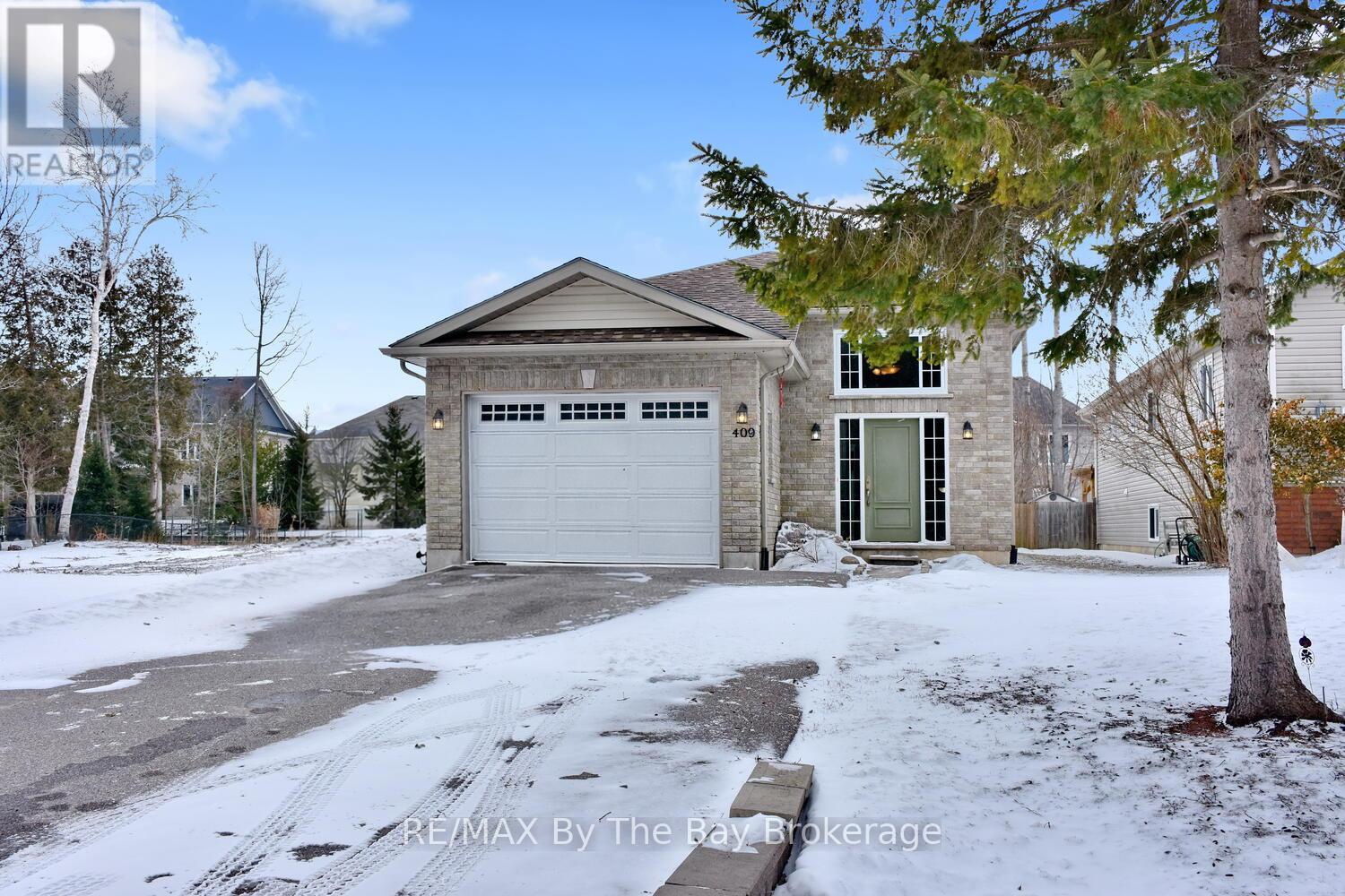 409 Robinson Road, Wasaga Beach, Ontario L9Z 2Z5 - Photo 49 - S12919798