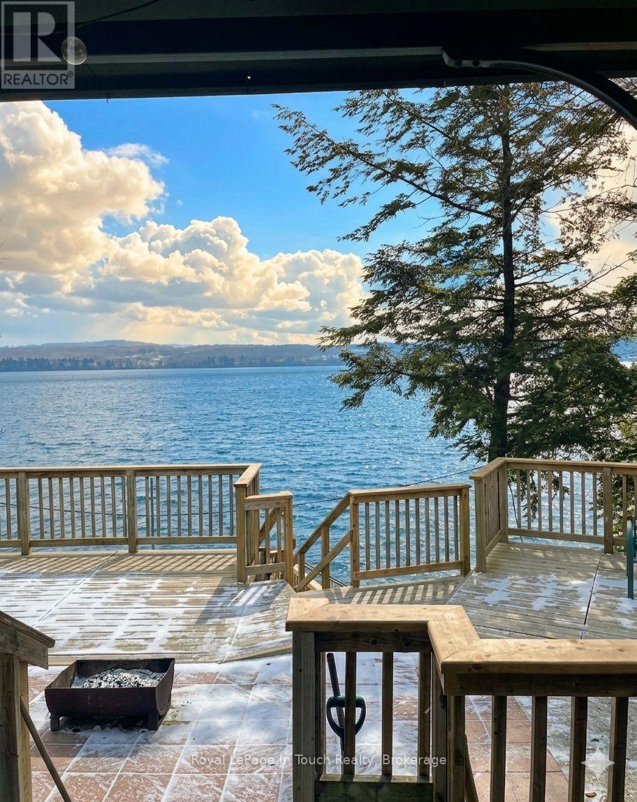 10 Lakeshore Road, Midland, Ontario  L4R 0B9 - Photo 11 - S12919968