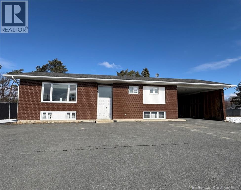 811-815 Victoria Street, Edmundston, New Brunswick  E3V 3T3 - Photo 26 - NB130873