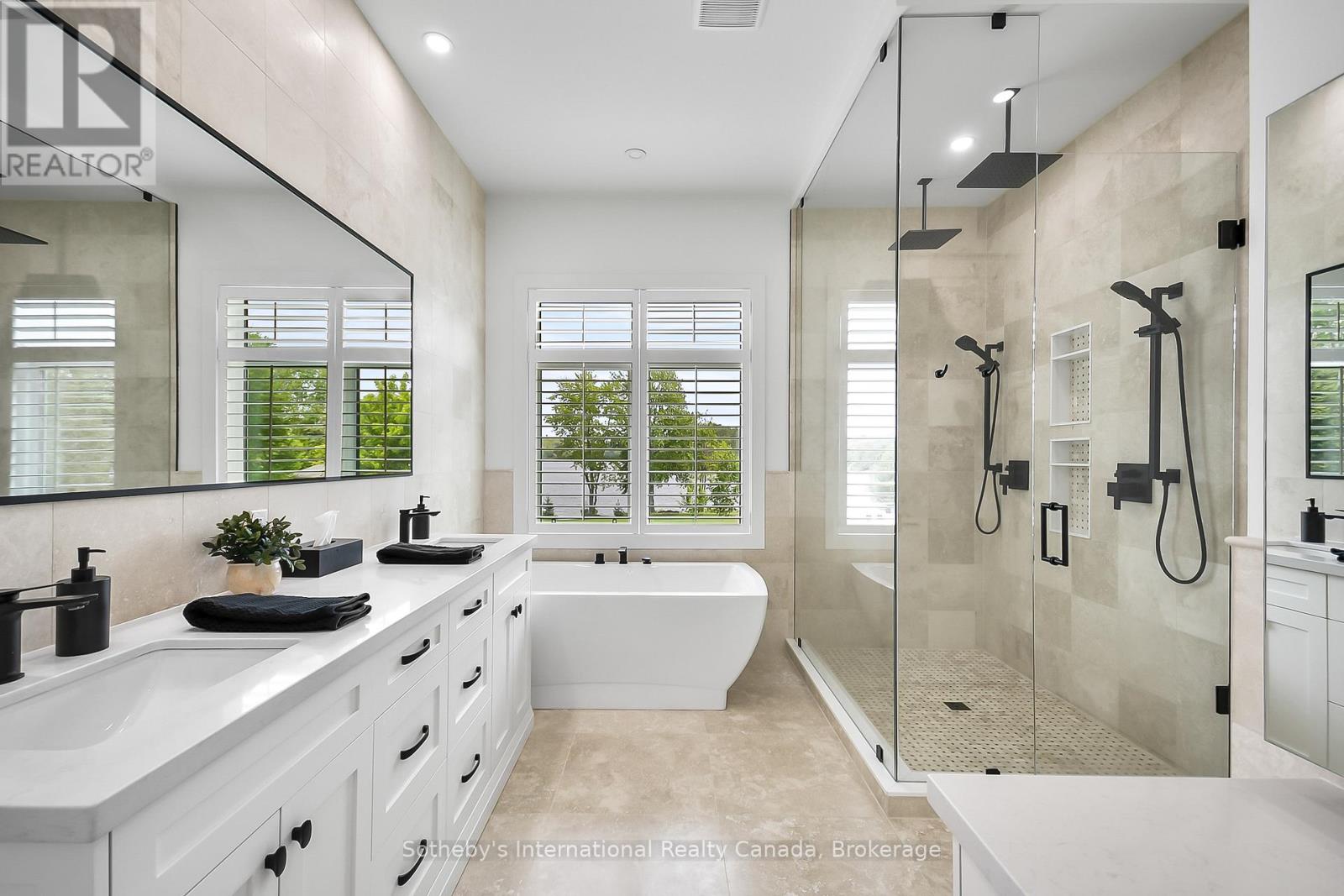 19 Bears Paw, Whitestone, Ontario P0A 1G0 - Photo 10 - X12919746