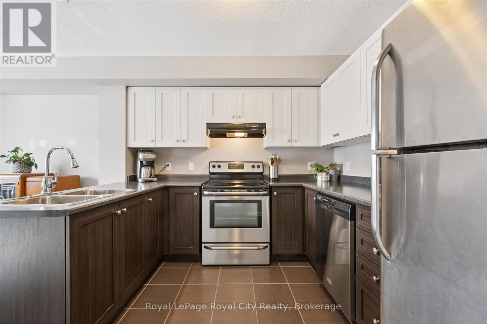 28b - 15 Carere Crescent, Guelph (Victoria North), Ontario  N1E 0K4 - Photo 7 - X12919758