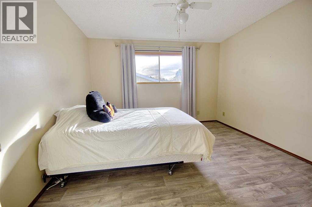 1109 25 Street N, Lethbridge, Alberta  T1H 3W1 - Photo 8 - A2295400