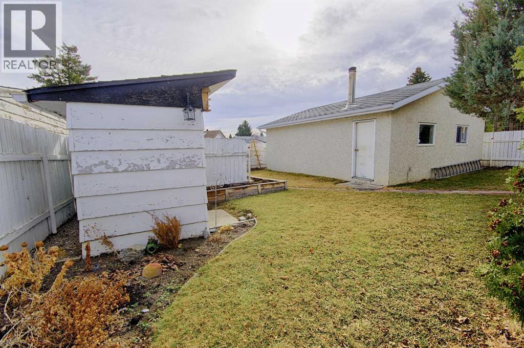 1109 25 Street N, Lethbridge, Alberta  T1H 3W1 - Photo 23 - A2295400