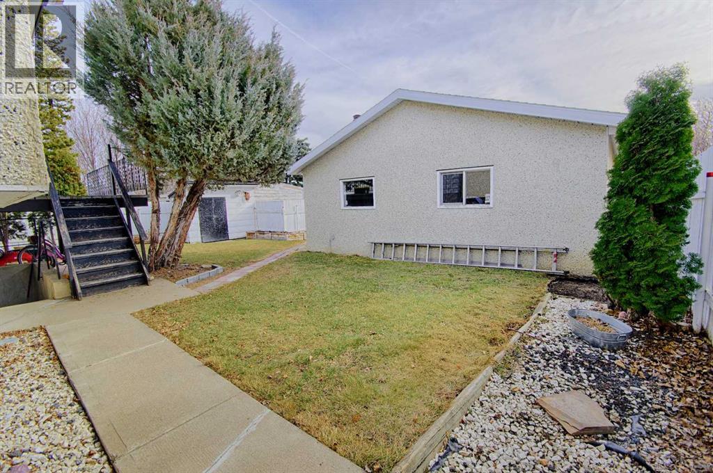 1109 25 Street N, Lethbridge, Alberta  T1H 3W1 - Photo 20 - A2295400