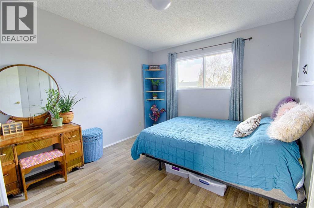 1109 25 Street N, Lethbridge, Alberta  T1H 3W1 - Photo 10 - A2295400