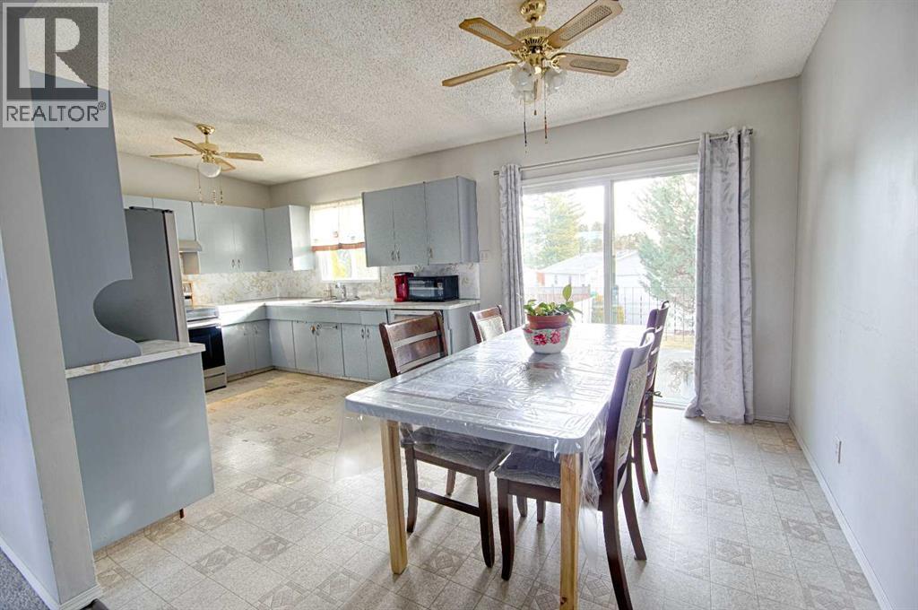 1109 25 Street N, Lethbridge, Alberta  T1H 3W1 - Photo 4 - A2295400