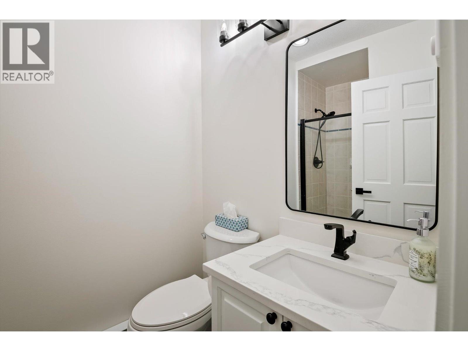 203 4405 Blackcomb Way, Whistler, British Columbia  V8E 0X7 - Photo 14 - R3102743