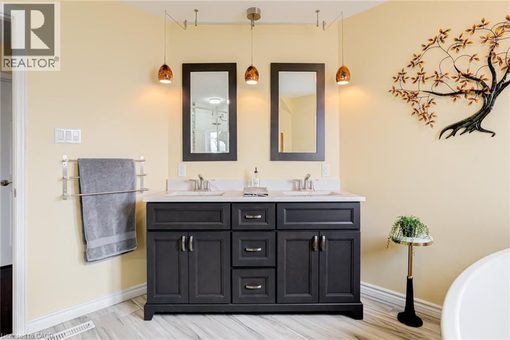 82 Vansickle Road, St. Catharines, Ontario  L2S 3Y6 - Photo 30 - 40813940