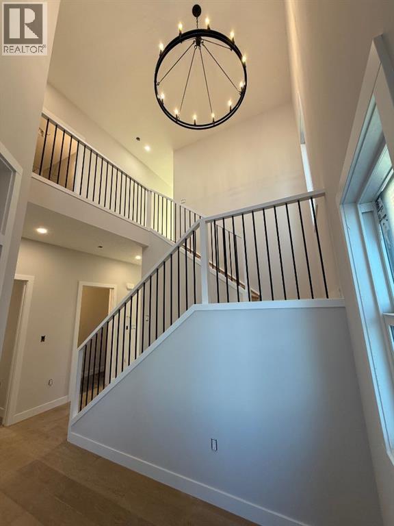 512 Heritage Boulevard, Cochrane, Alberta  T4C 2J8 - Photo 2 - A2292168