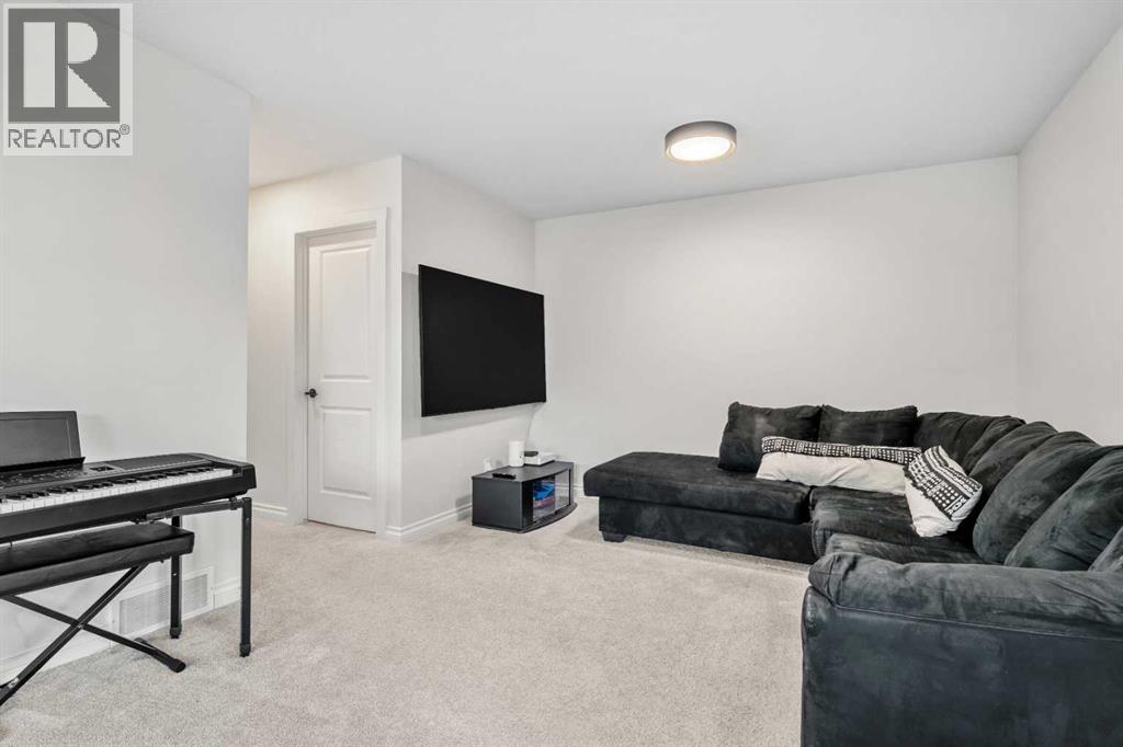 58 Sage Hill Heights Nw, Calgary, Alberta  T3R 2A5 - Photo 18 - A2294372