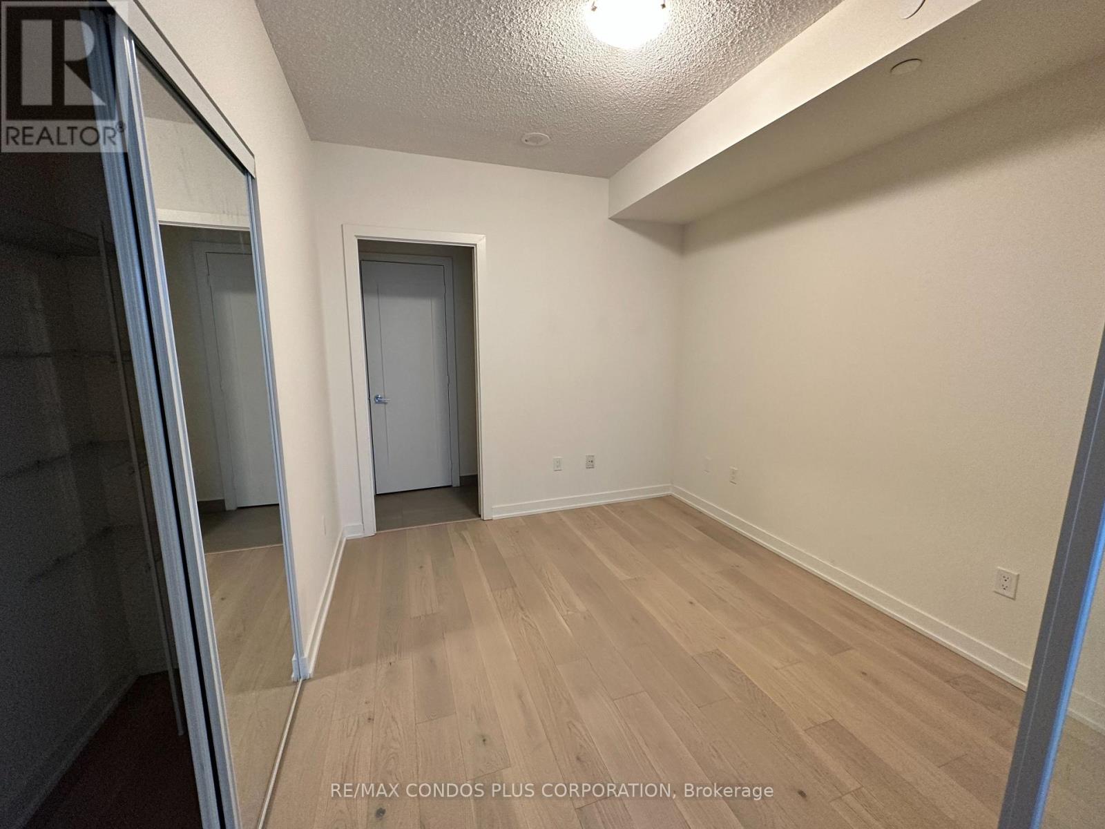 518 - 330 Richmond Street W, Toronto, Ontario M5V 1X2 - Photo 12 - C12915680