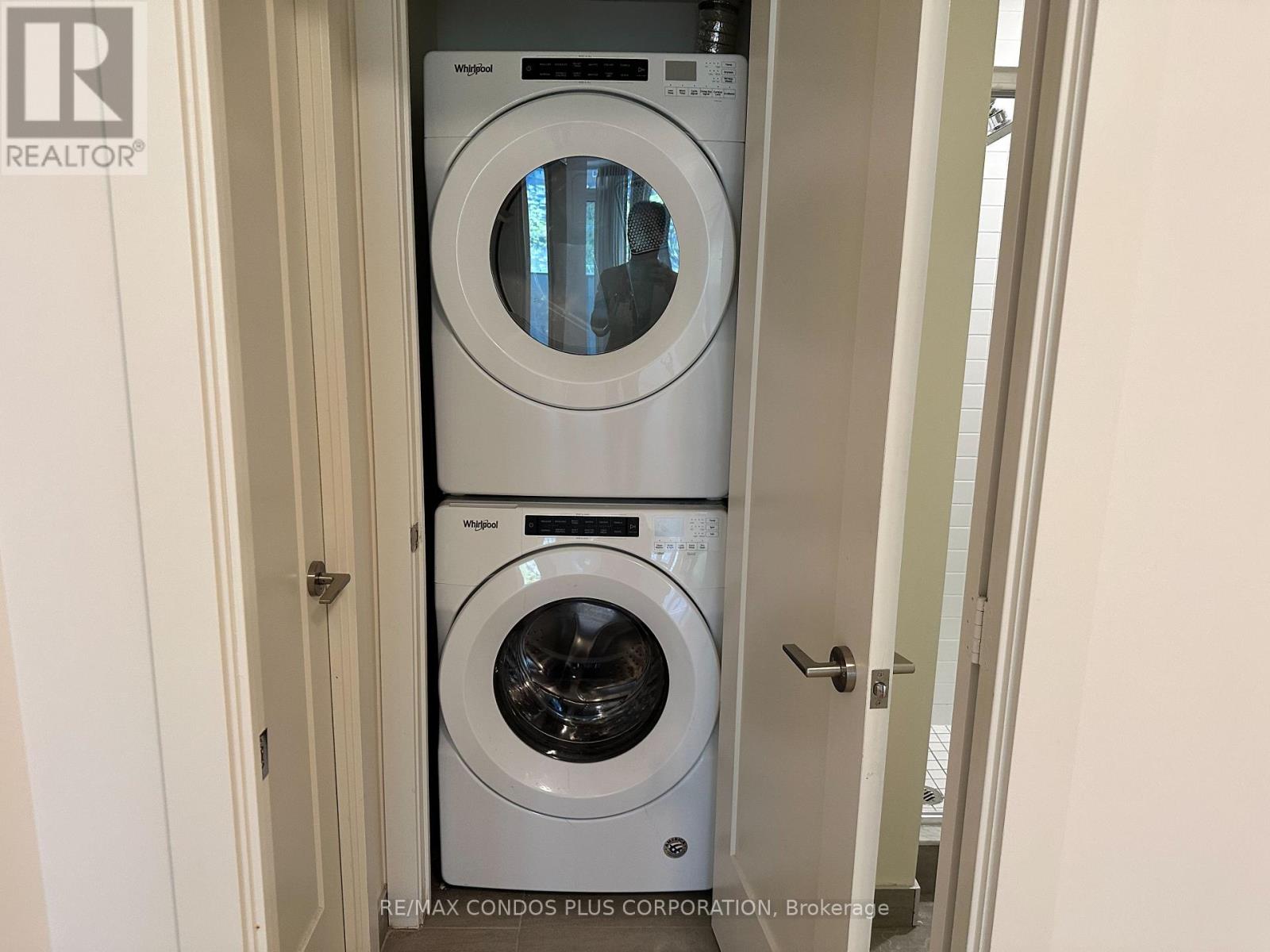 518 - 330 Richmond Street W, Toronto, Ontario M5V 1X2 - Photo 15 - C12915680