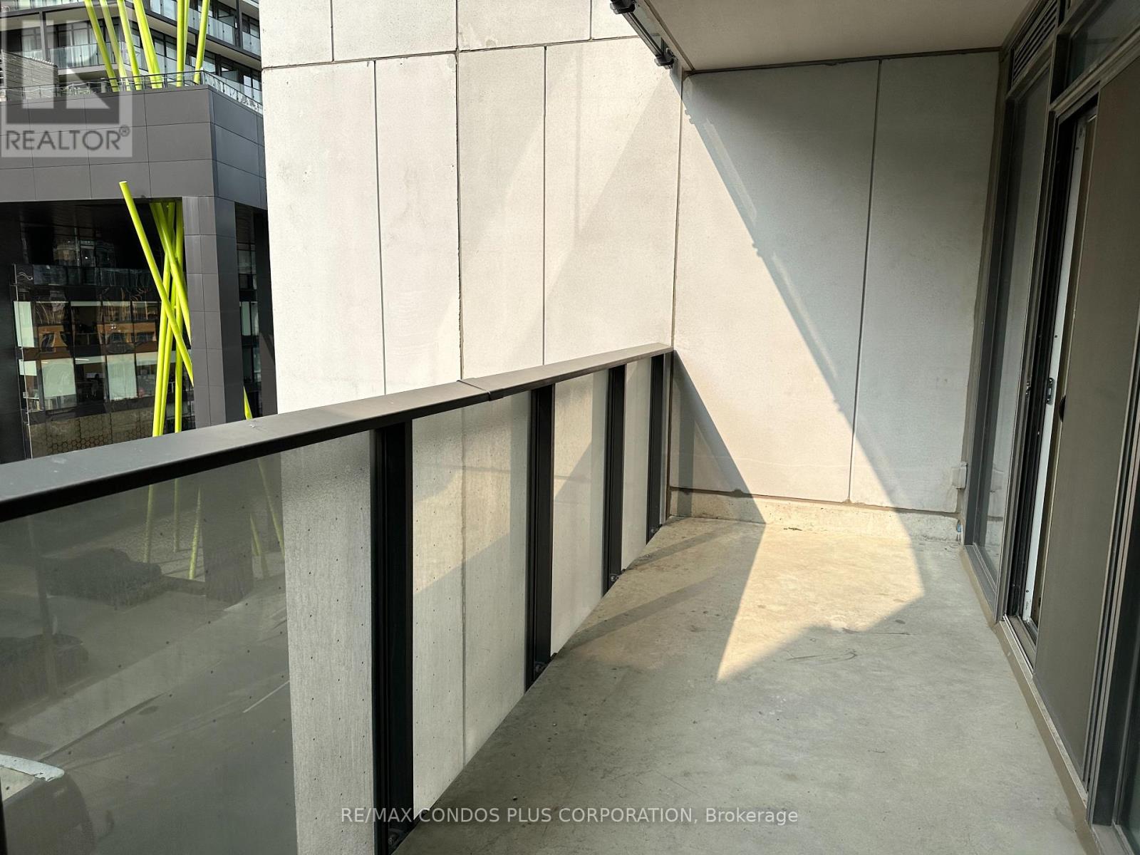 518 - 330 Richmond Street W, Toronto, Ontario M5V 1X2 - Photo 18 - C12915680