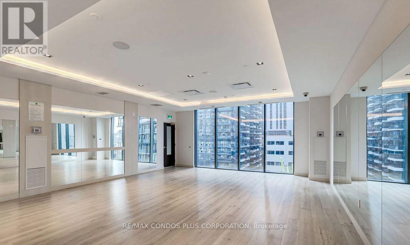 518 - 330 Richmond Street W, Toronto, Ontario M5V 1X2 - Photo 19 - C12915680