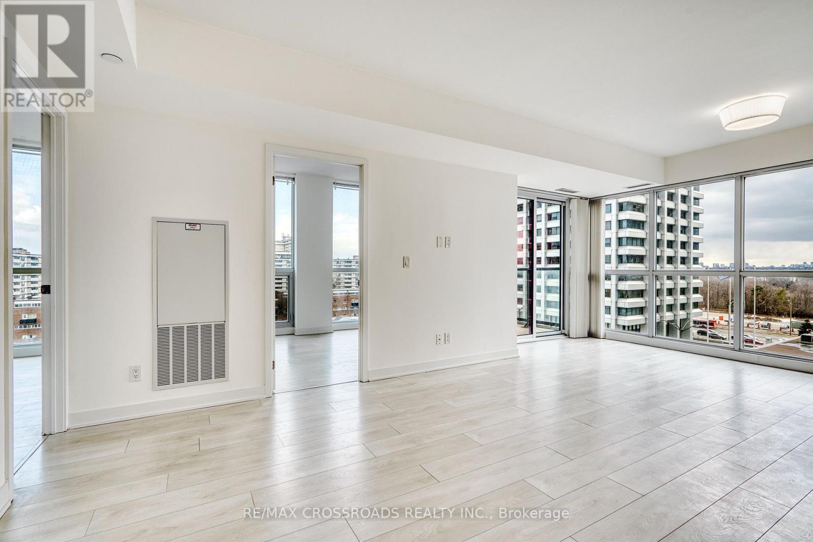 710 - 2 Sonic Way, Toronto, Ontario  M3C 0P2 - Photo 7 - C12919836