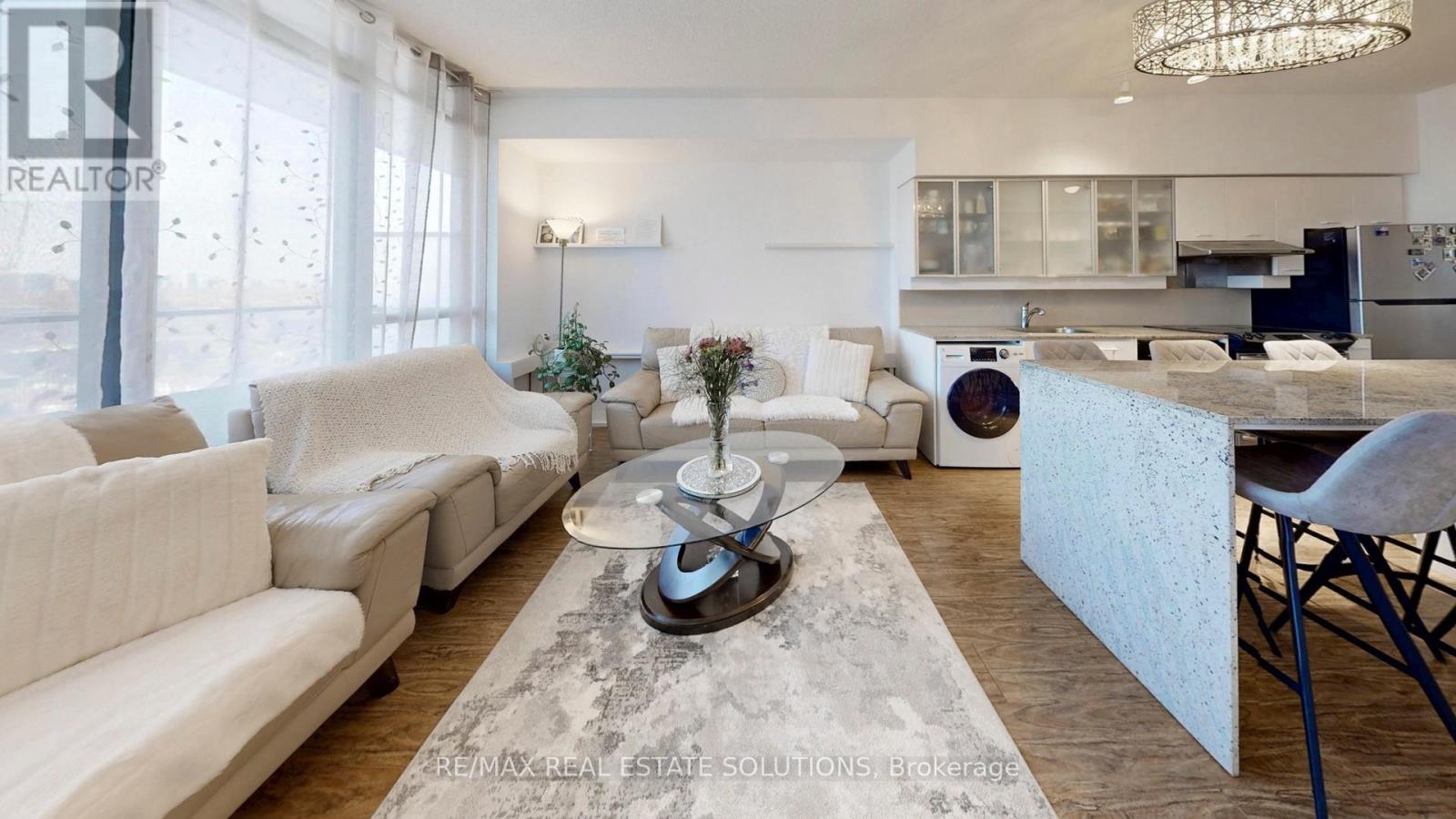 2809 - 33 Singer Court, Toronto, Ontario  M2K 0B4 - Photo 4 - C12919892