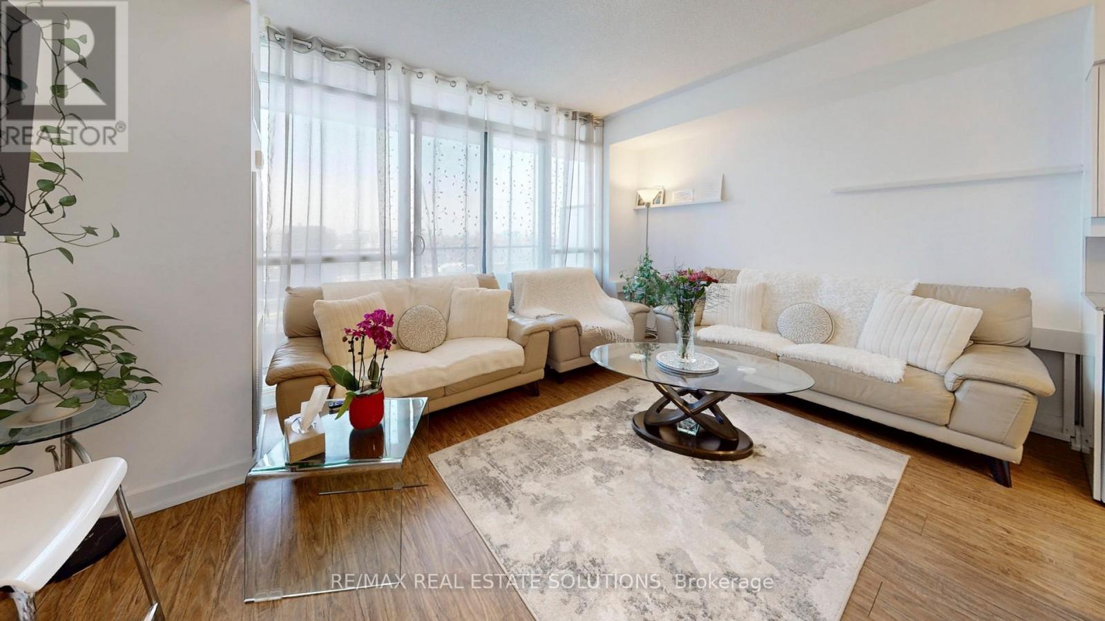 2809 - 33 Singer Court, Toronto, Ontario  M2K 0B4 - Photo 5 - C12919892