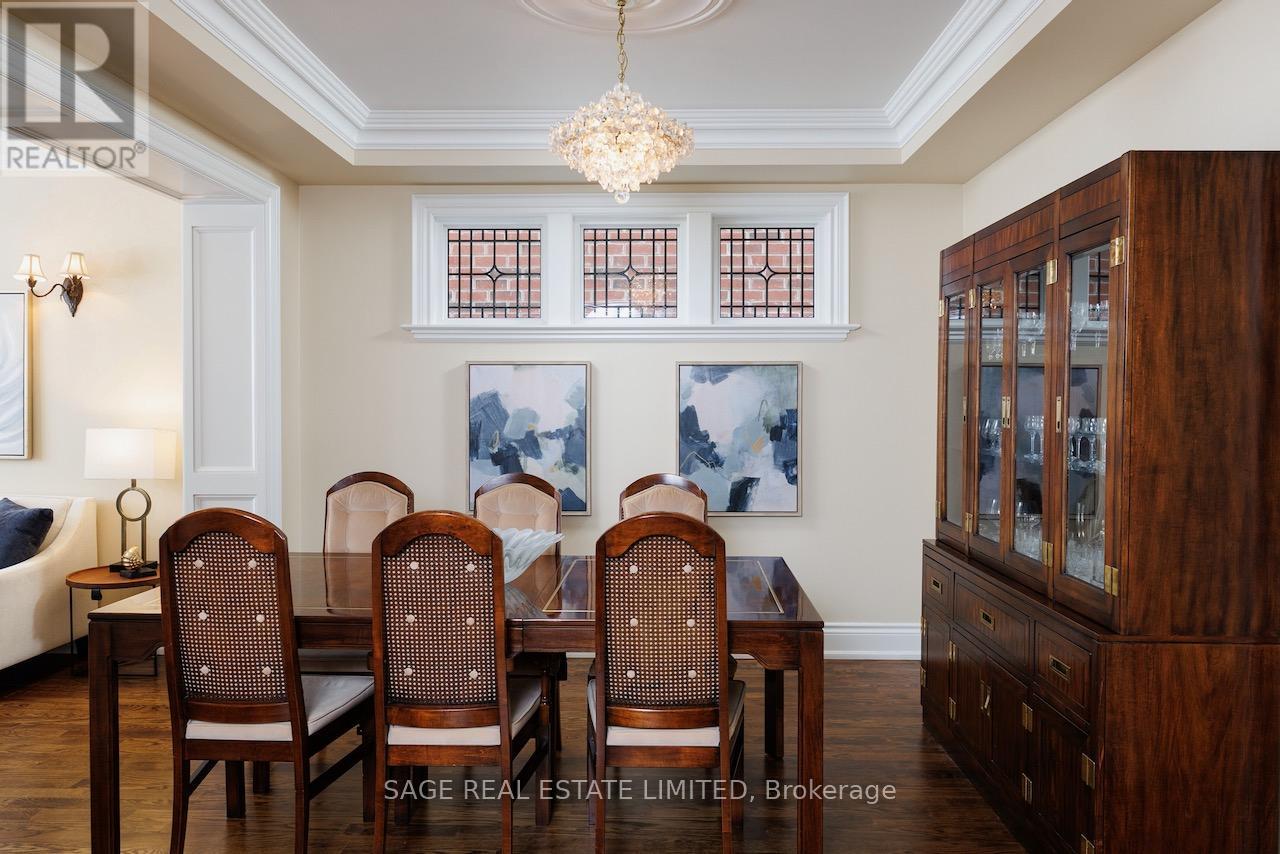 19 Carmichael Avenue, Toronto, Ontario  M5M 2W5 - Photo 14 - C12919920