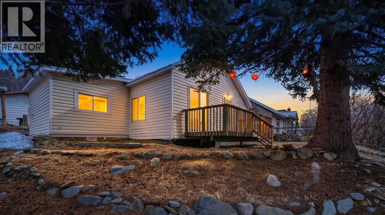 53 Spokane Street, Kimberley, British Columbia  V1A 2E3 - Photo 1 - 10380666