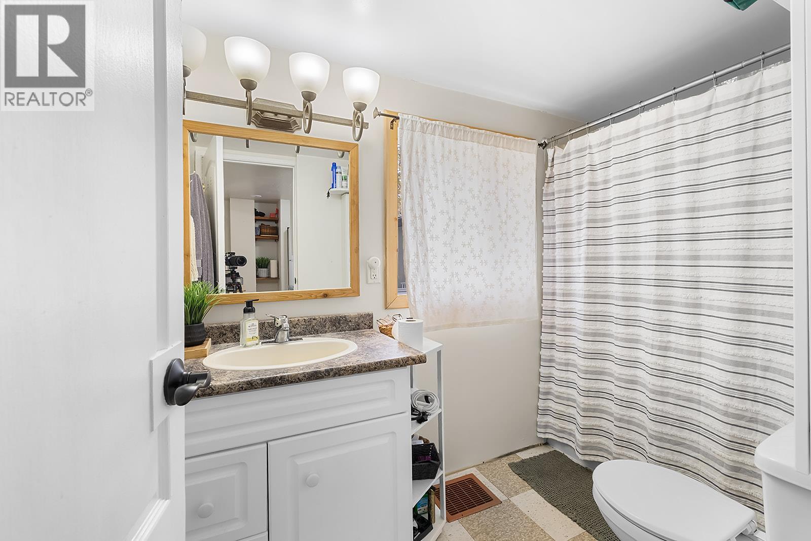 53 Spokane Street, Kimberley, British Columbia  V1A 2E3 - Photo 17 - 10380666