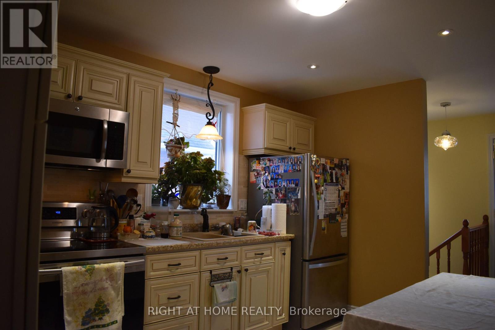 65 Chadburn Street, Oshawa, Ontario  L1H 5T9 - Photo 13 - E12919694