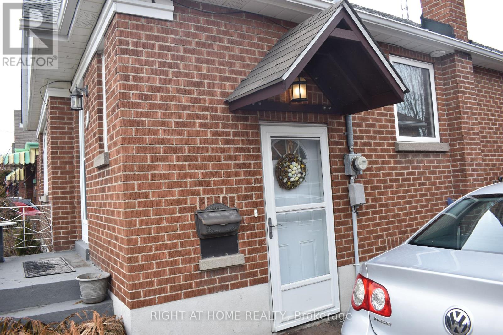 65 Chadburn Street, Oshawa, Ontario  L1H 5T9 - Photo 2 - E12919694