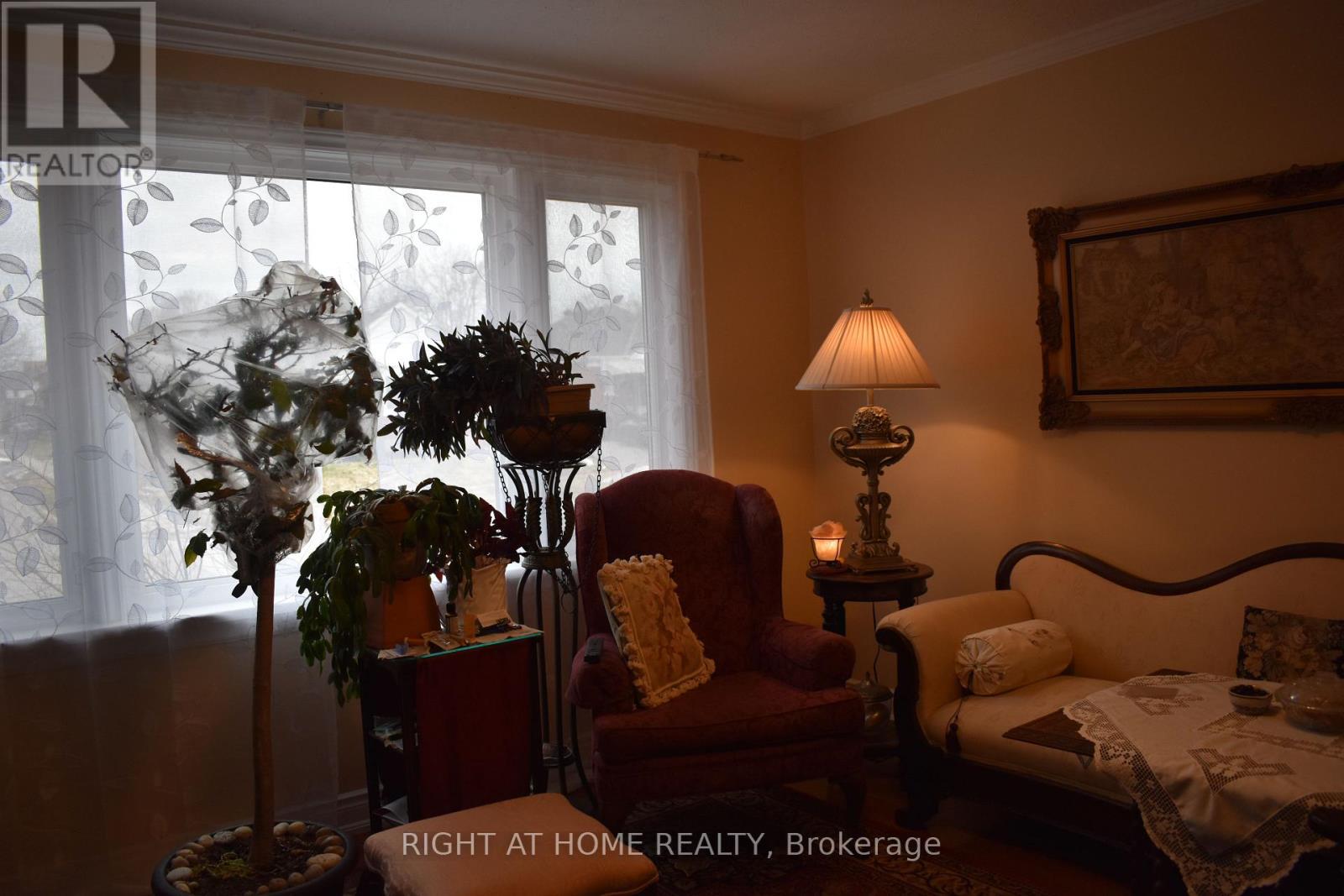 65 Chadburn Street, Oshawa, Ontario  L1H 5T9 - Photo 7 - E12919694