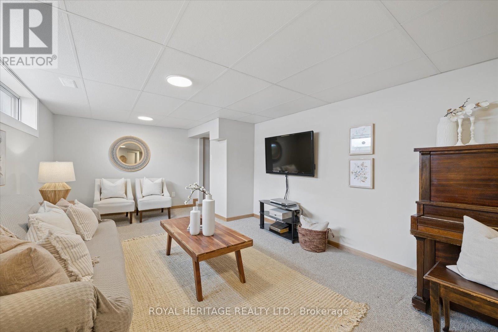 55 Garside Avenue, Whitby, Ontario  L1M 1A9 - Photo 29 - E12919878