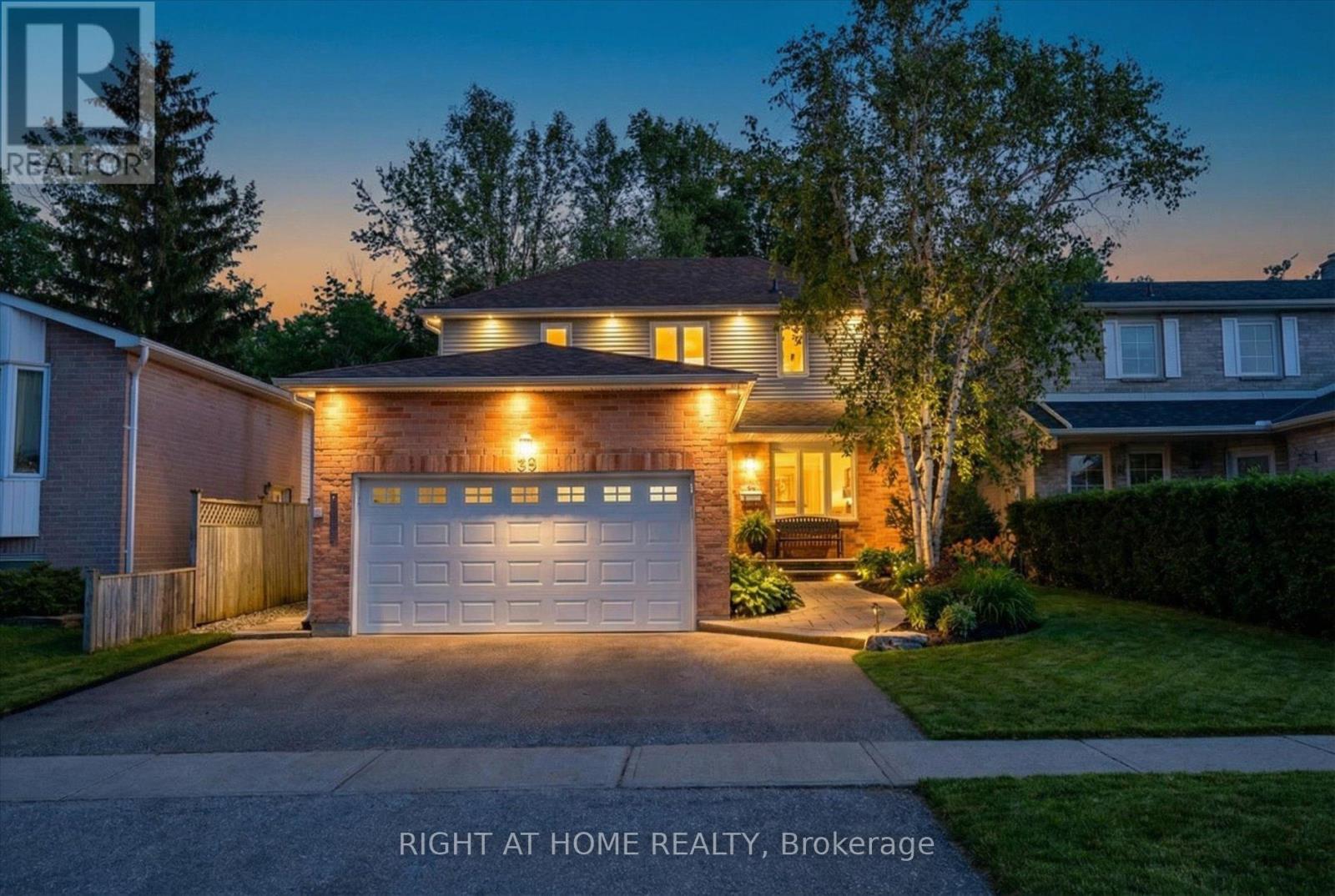 39 DEVONDALE STREET, Clarington, Ontario