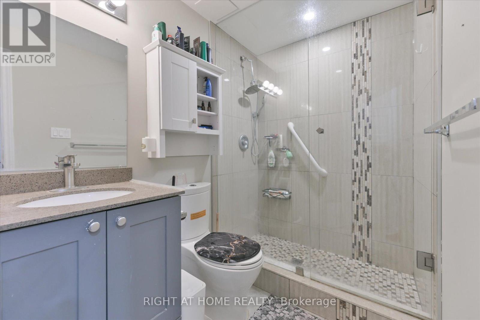 39 Devondale Street, Clarington, Ontario  L1E 1S3 - Photo 35 - E12919932