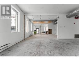 1558 QUEEN STREET E, Toronto, Ontario