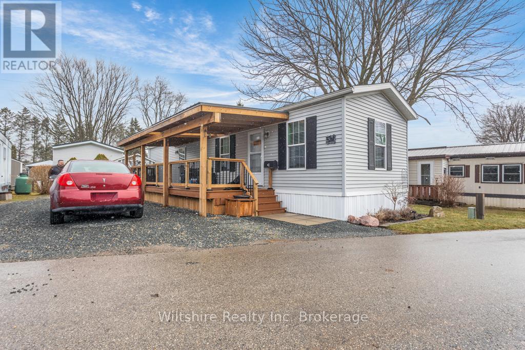 5W - 23 NORTH STREET W, Tillsonburg, Ontario