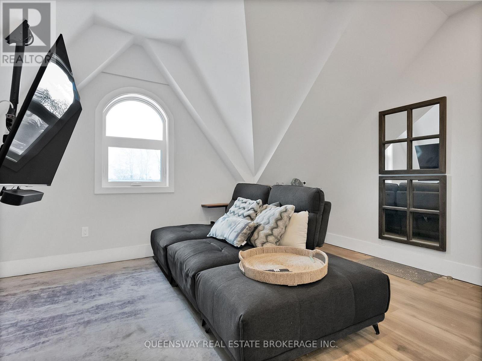 352 Main Street N, Markham, Ontario  L3P 1Z1 - Photo 12 - N12784158