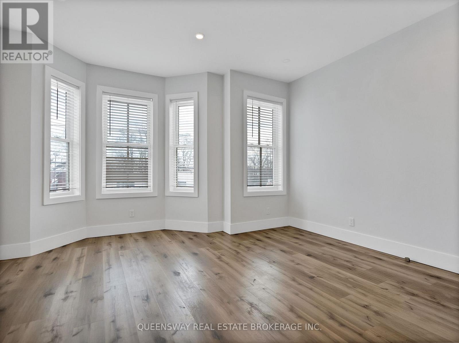 352 Main Street N, Markham, Ontario  L3P 1Z1 - Photo 6 - N12784158