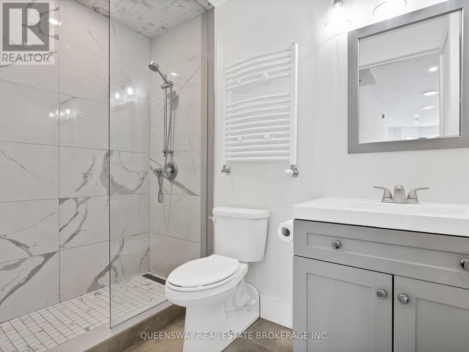 352 Main Street N, Markham, Ontario  L3P 1Z1 - Photo 9 - N12784158